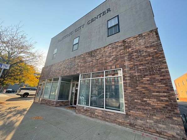 329 Penn Ave APT 3A