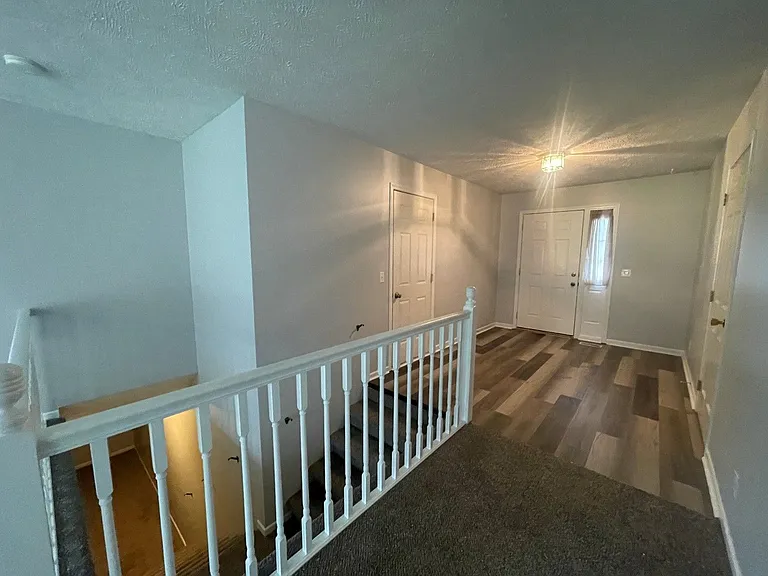 11709 S 27th St — Photo 7