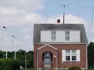 1909 Philadelphia Ave, Chambersburg, PA 17201