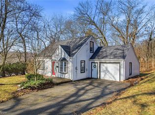 306 Park Ave, Lowellville, OH 44436