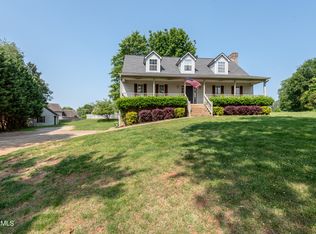 1837 Maggie St, Maryville, TN 37803