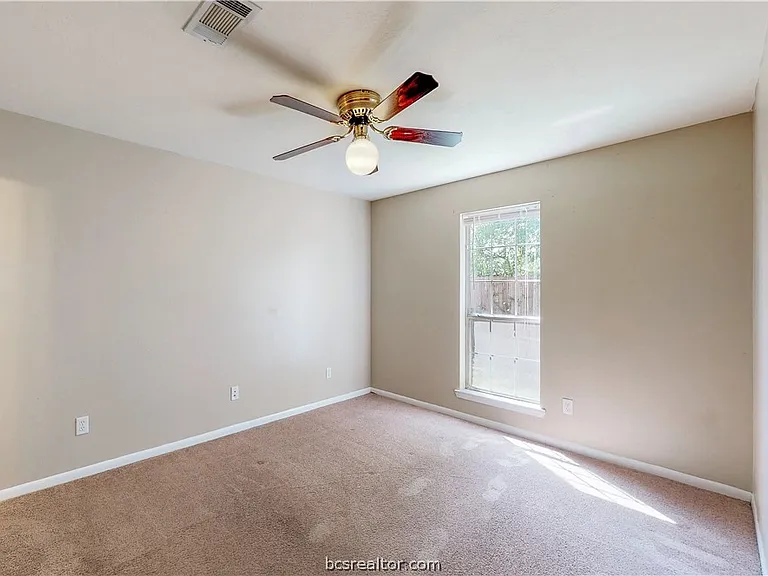 1509 Hollowhill Dr #A — Photo 11