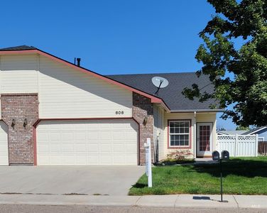 808 E Maine Ave, Nampa, ID, 83686