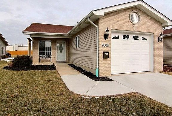2nd image of 9608 W 134th Pl