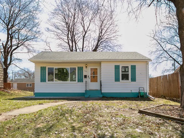 1220 Conway St, Saint Paul, MN 55106