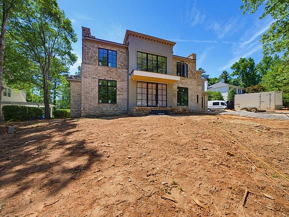 2nd image of 7136 N Ridge Dr