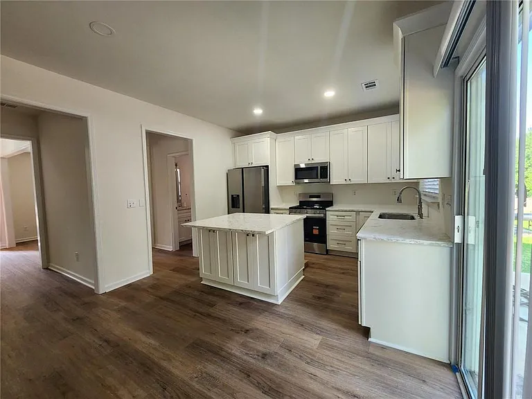 2025 Kyrle Ln — Photo 29