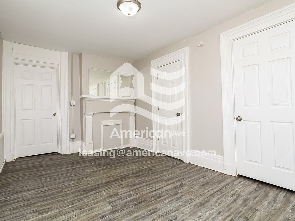 721886_004_wm_-_living_room_13495722.jpg