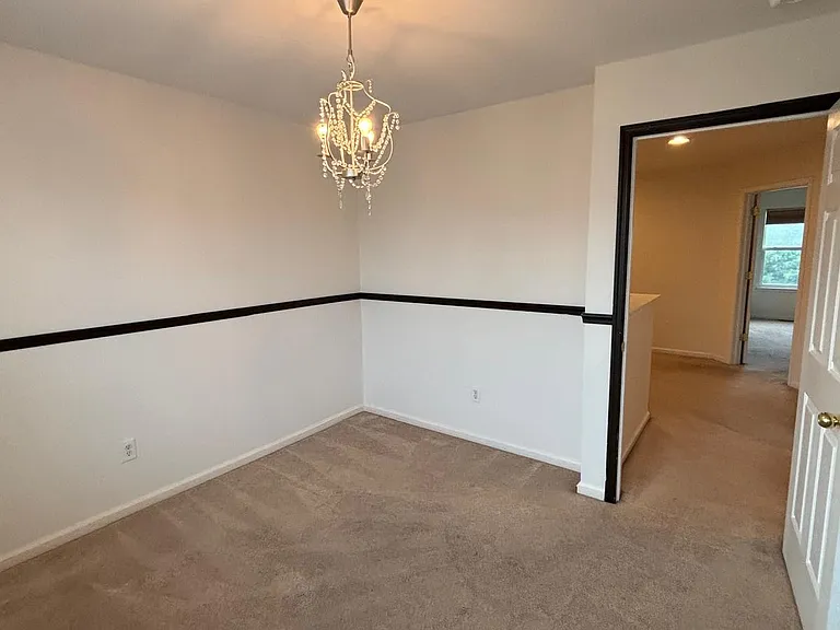 1161 Tudor Dr — Photo 40