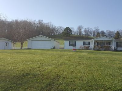 698 Hawthorne Hollow Rd, Rural Retreat, VA, 24368