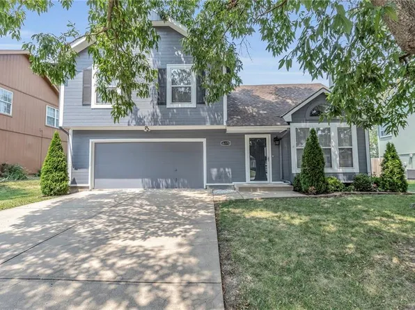 18370 W 160th Ter, Olathe, KS 66062