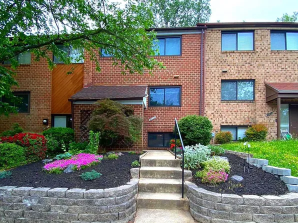 8955 Skyrock Ct, Columbia, MD 21046