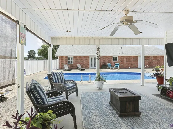 108 Tiffany St, Plattenville, LA 70393
