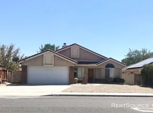 1024 Hook Ave, Rosamond, CA 93560
