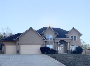 335 Country Oak Rd, Chesnee, SC 29323