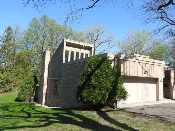 (undisclosed Address), Edina, MN 55436