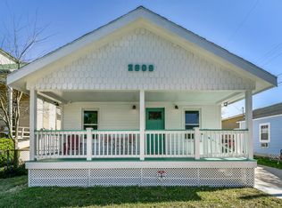 2909 Avenue L, Galveston, TX 77550