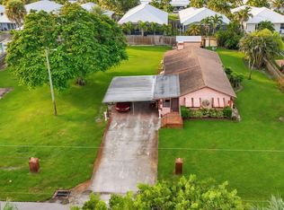 17596 Cinquez Park Rd W, Jupiter, FL 33458