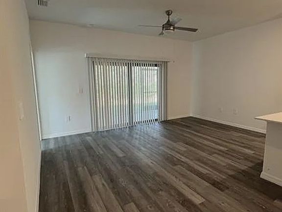 4th image of 1153 Oceanic Rd
