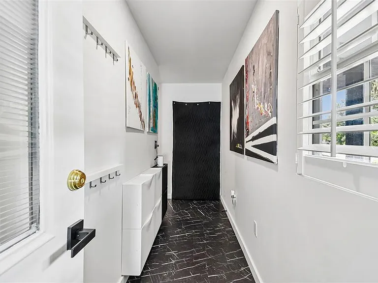 Loch Berry Rd — Photo 10
