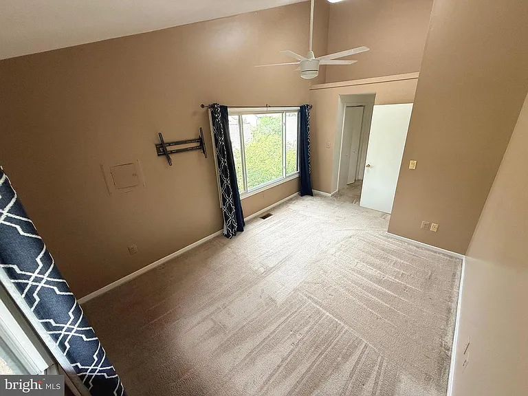 9802 Hellingly Pl #109 — Photo 5