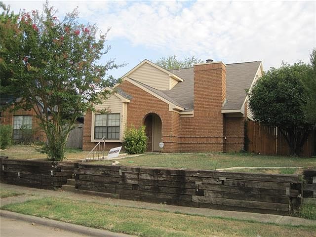 1st image of 147 Hunter Dr