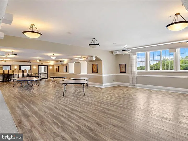 9703 Tealbriar Dr — Photo 45