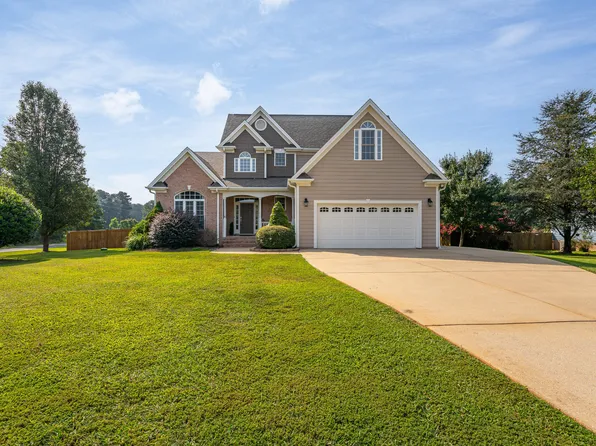 9040 New Century Rd, Wake Forest, NC 27587