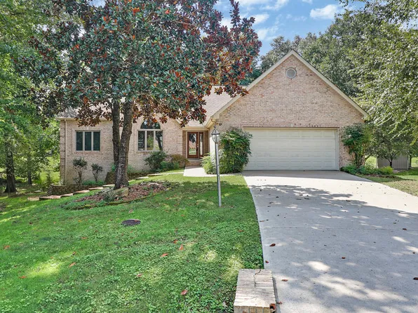 17 Kenwood Ct, Fairfield Glade, TN 38558