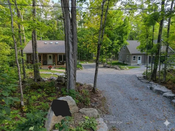 24 Teds Ln, Trent Lakes, ON K0L 1J0