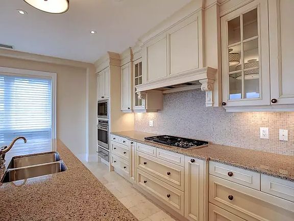 5th image of 111 Forsythe St Unit 1102