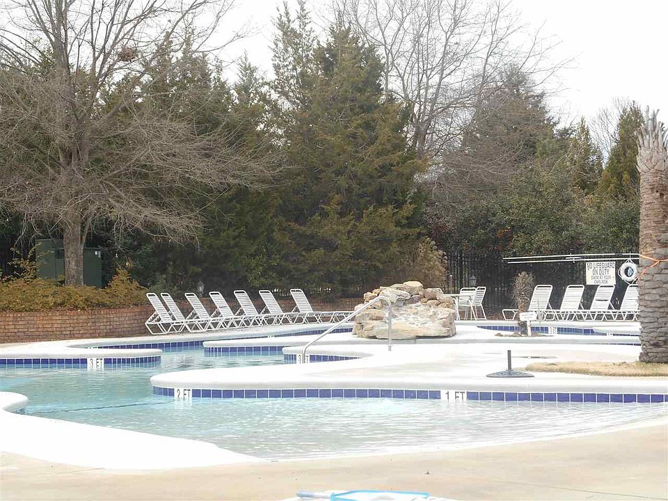 2nd image of 196 Buckland Dr Lot 3