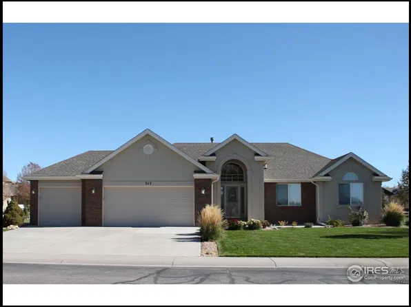 217 S Mountain View Dr, Eaton, CO 80615