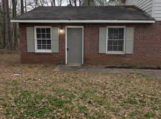 121 Lafayette Ct #121, Lagrange, GA 30241