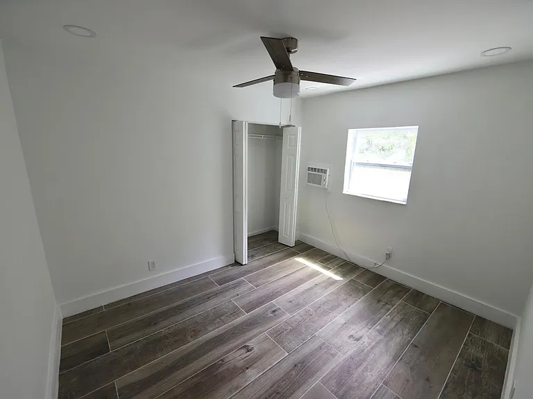 Secondary North Bedroom