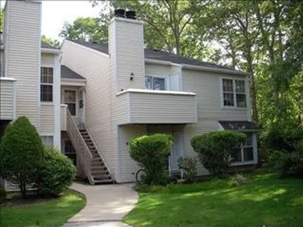76 Pheasant Meadow Dr #66, Galloway, NJ 08205