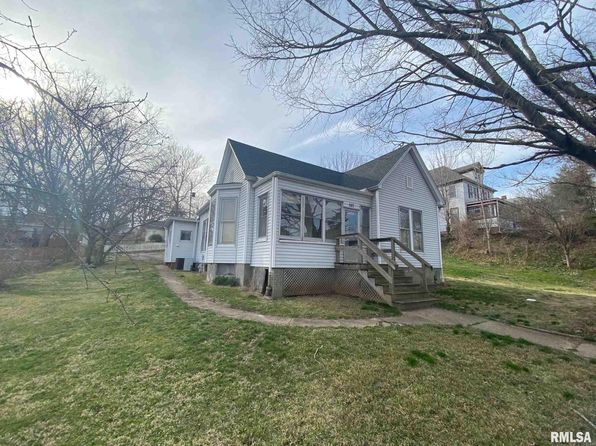 Petersburg Real Estate Petersburg Il Homes For Sale Zillow