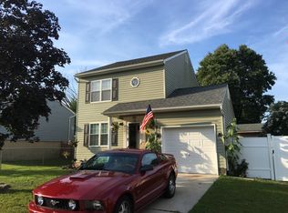 2404 230th St, Pasadena, MD 21122