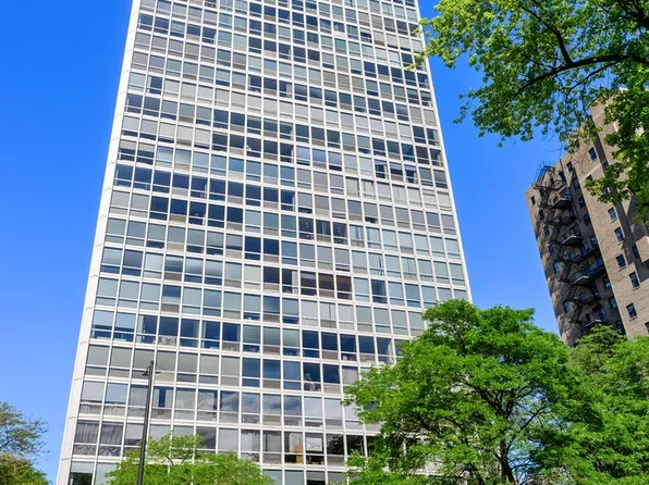 2400 N Lakeview Ave APT 812, Chicago, IL 60614