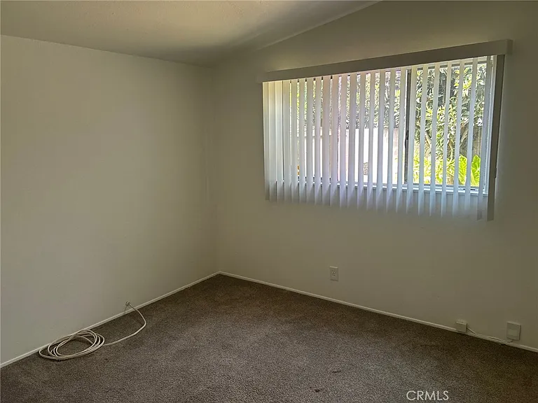 1276 Evergreen St — Photo 13