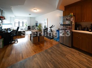 32-81 45th St #2F, Astoria, NY 11103