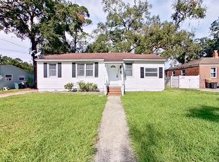 3325 Claremont Rd, Jacksonville, FL 32207