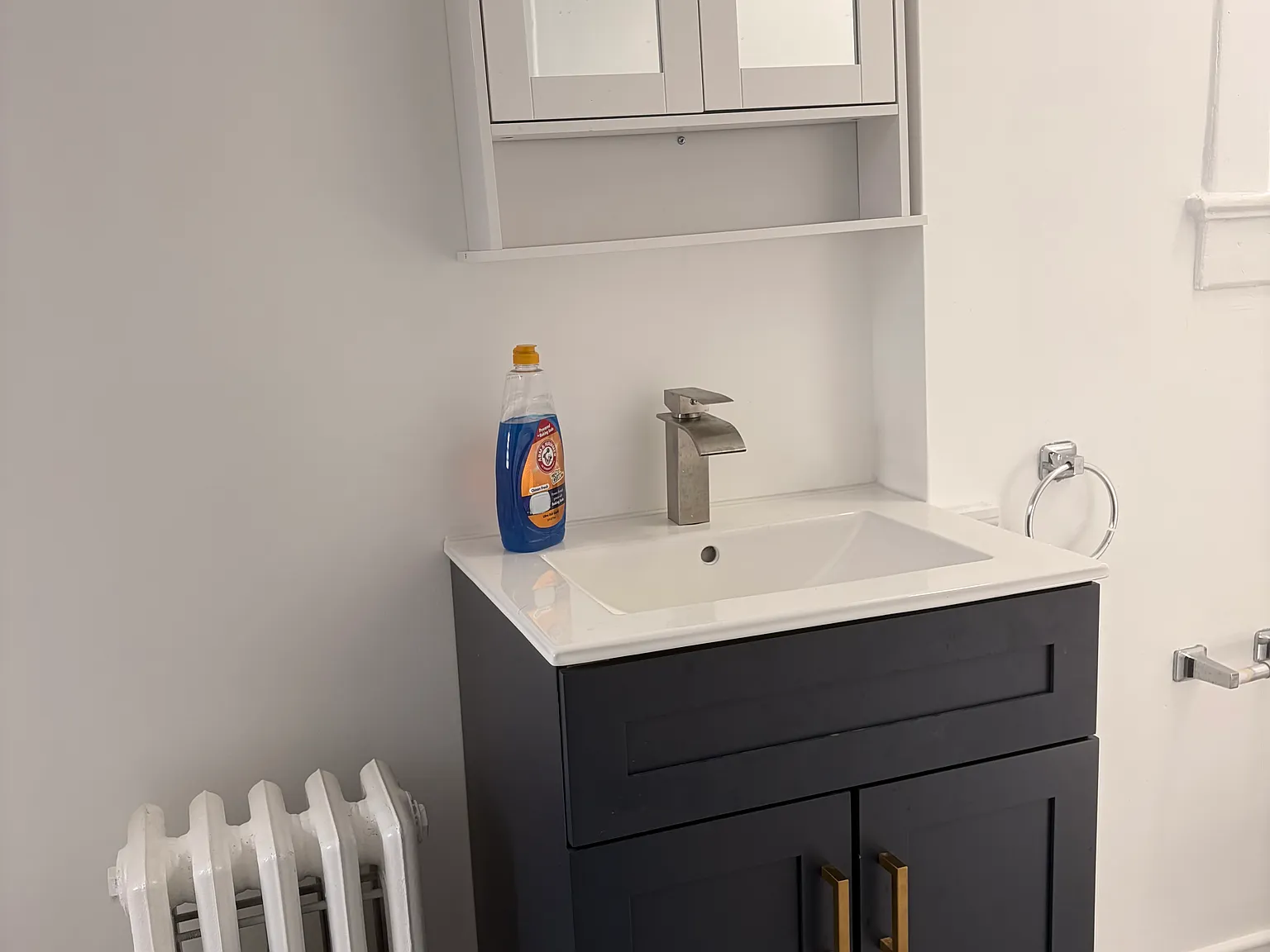 1 bed, $2,300 — Photo 2
