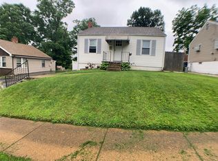 9420 Minerva Ave, Saint Louis, MO 63114
