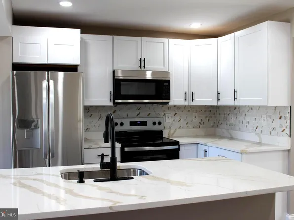 701 Johahn Dr, Westminster, MD 21158