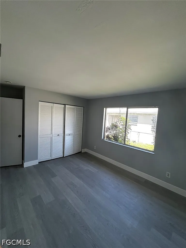 2 bed, 2.0 bath, 988 sqft, $1,200 — Photo 4