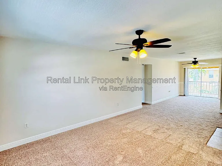 12664 Kenwood Ln #C — Photo 5