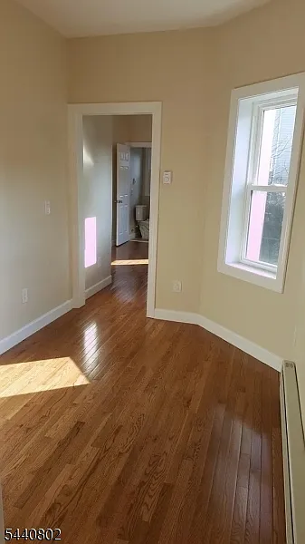 286 Nagle St, Unit 4, Cliffside Park, NJ 07010 — Photo 2