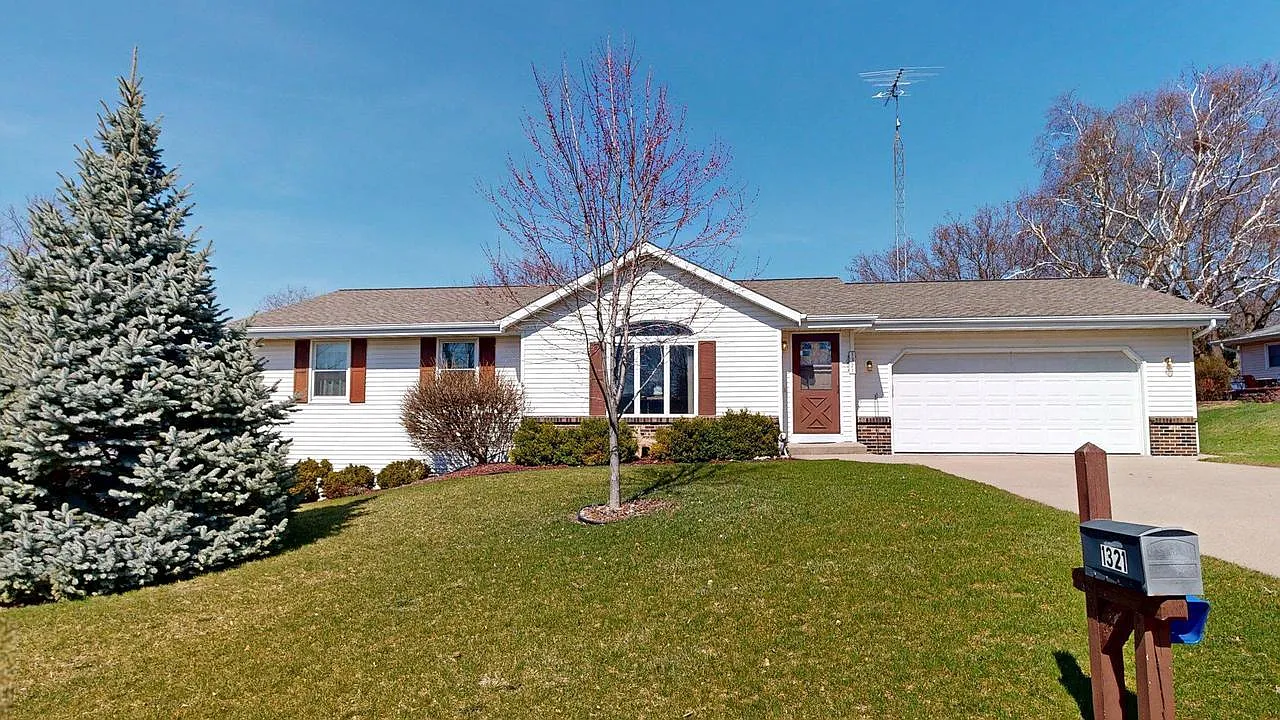 1321 Jamesway photo 1