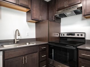 Shady Glen Apartments, Portland, OR 97202